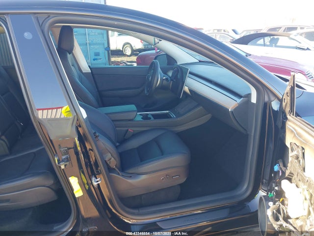 Продаж на аукціоні авто 2021 Tesla Model Y Performance Dual Motor All-wheel Drive/standard Range Rear-wheel Drive, vin: 5YJYGAEDXMF177078, номер лоту: 43346854