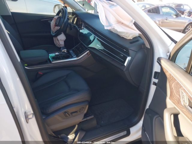 2020 AUDI Q7 WA1VXAF73LD000805 Photo 4