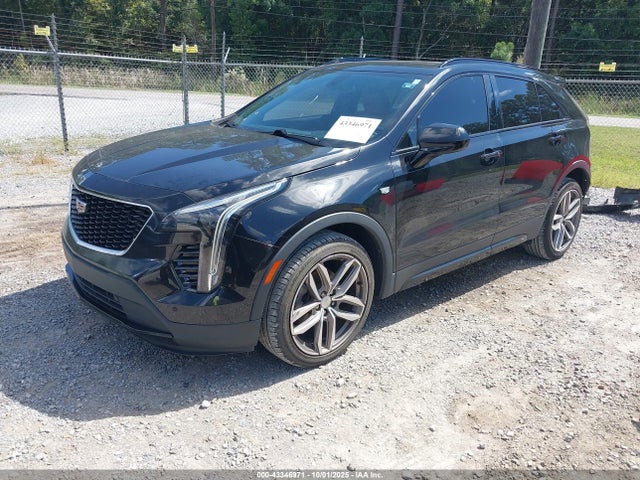 2019 CADILLAC XT4 1GYFZER46KF157383 Photo 1