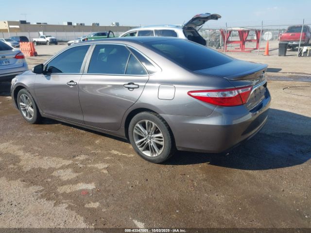 2015 TOYOTA CAMRY 4T1BF1FK8FU940517 Photo 2