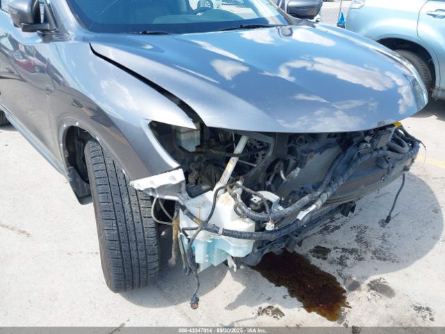 2017 NISSAN ROGUE 5N1AT2MTXHC807045 Photo 5