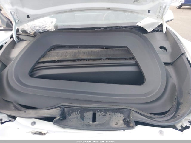 2023 TESLA MODEL Y 7SAYGDEE6PA058717 Photo 9