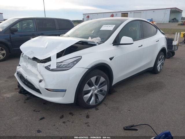 2023 TESLA MODEL Y 7SAYGDEE6PA058717 Photo 1