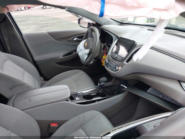 Chevrolet lfv 2024 1G1ZD5ST5RF110156 Image 5