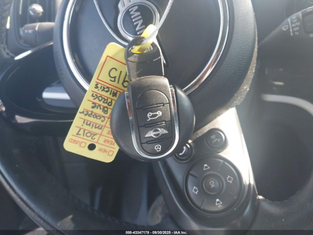 2017 MINI COUNTRYMAN WMZYT5C37H3D79170 Photo 10