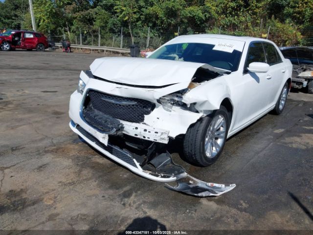 2017 CHRYSLER 300 2C3CCAAG6HH521600 Photo 1