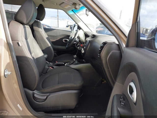 KNDJP3A5XF7115149 KIA SOUL +