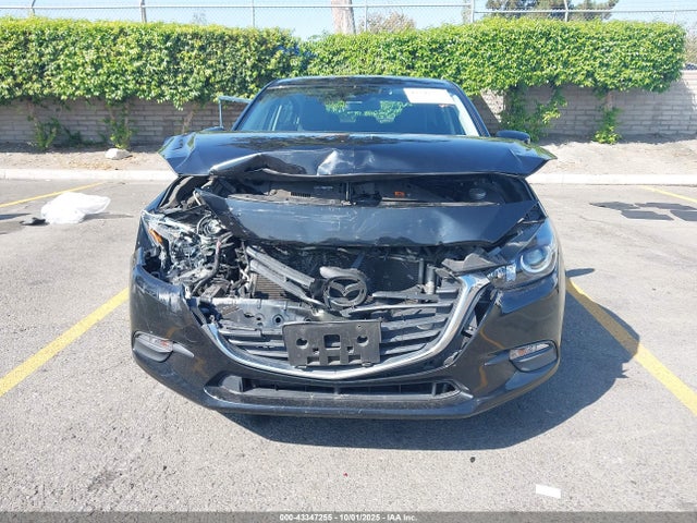 3MZBN1L36JM172115 Mazda py