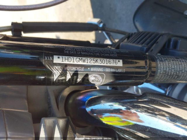 2005 HARLEY-DAVIDSON FXDI 1HD1GMW125K301676 Photo 9