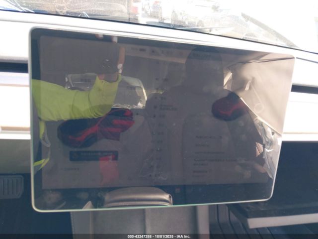 2023 TESLA MODEL 3 5YJ3E1EA2PF400787 Photo 6