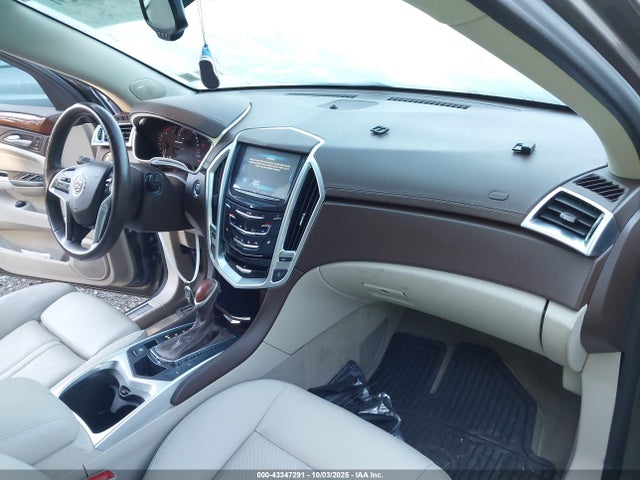 2016 CADILLAC SRX 3GYFNEE32GS511203 Photo 4