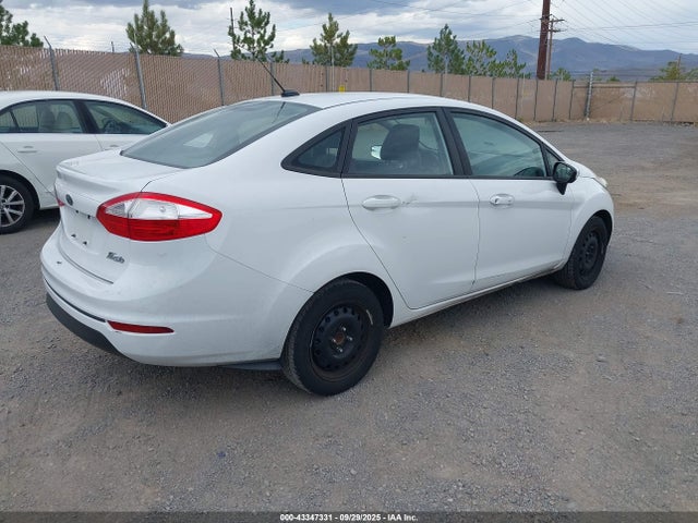 Ford Fiesta 2015 3FADP4AJXFM179302 Image 4