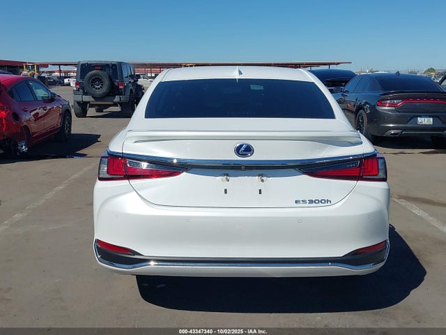 Lexus a25a-fxs, 3nm 2022 58AEA1C18NU013936 Image 17