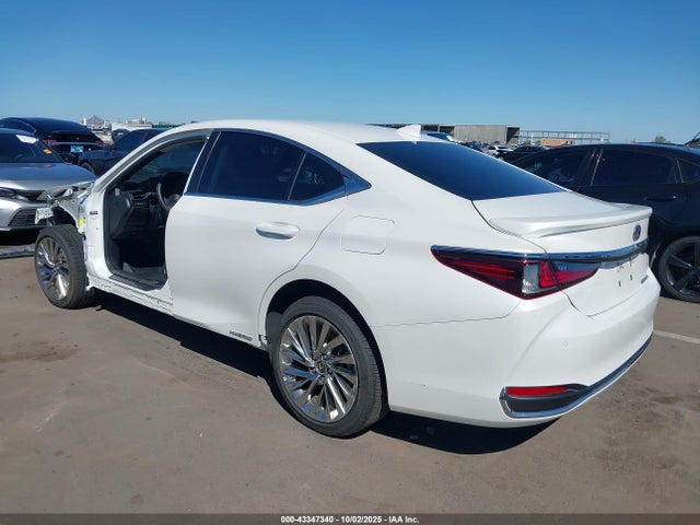 Lexus a25a-fxs, 3nm 2022 58AEA1C18NU013936 Image 3