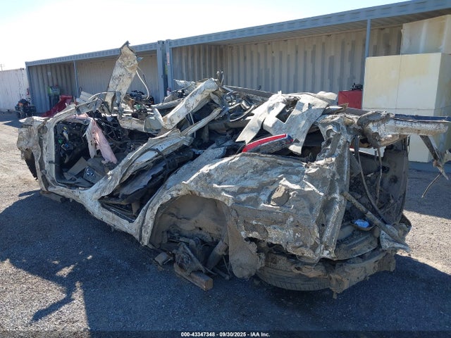 2015 CADILLAC ESCALADE ESV 1GYS3SKJXFR712807 Photo 2