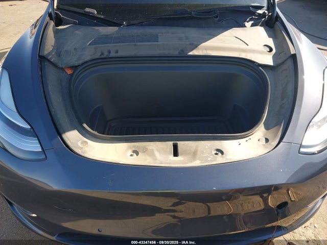 2020 TESLA MODEL Y 5YJYGDEE6LF037943 Photo 9