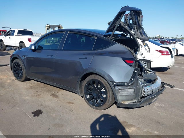 2020 TESLA MODEL Y 5YJYGDEE6LF037943 Photo 2
