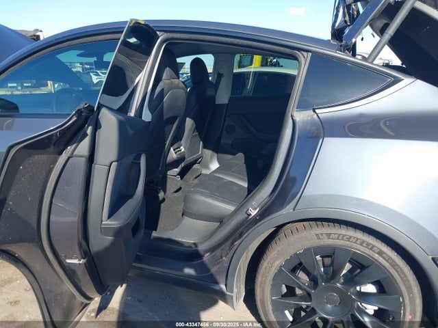 2020 TESLA MODEL Y 5YJYGDEE6LF037943 Photo 7