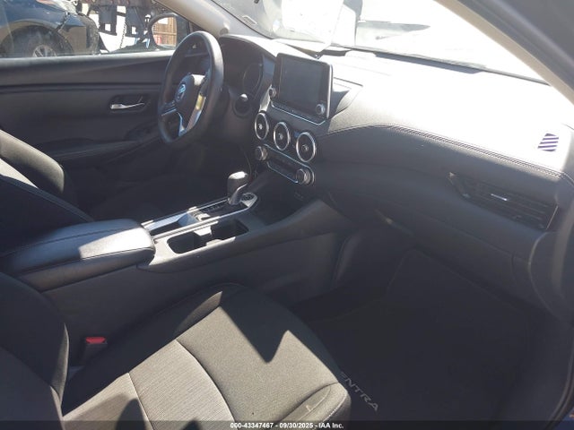 Nissan 2023 2023 3N1AB8CV8PY271878 Image 5