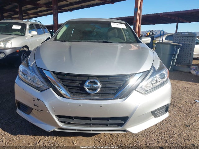 1N4AL3AP5HN315485 Nissan Altima 2.5/2.5 S/2.5 Sl/2.5 Sr/2.5 Sv