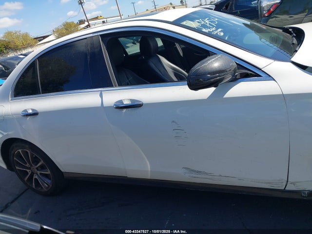 2020 Mercedes-benz E 450 4matic მანქანა იყიდება აუქციონზე, vin: WDDZF6JB9LA727120, აუქციონის ნომერი: 43347527