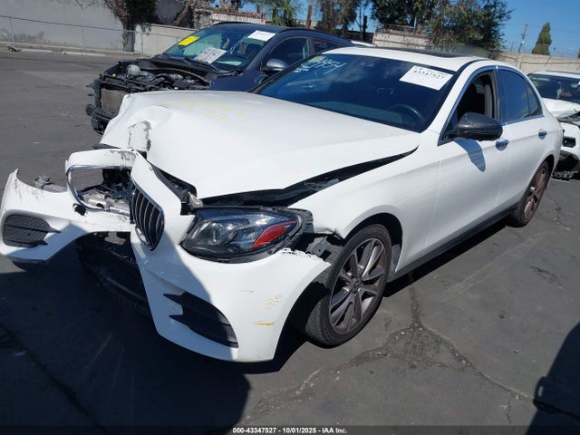 2020 Mercedes-benz E 450 4matic მანქანა იყიდება აუქციონზე, vin: WDDZF6JB9LA727120, აუქციონის ნომერი: 43347527