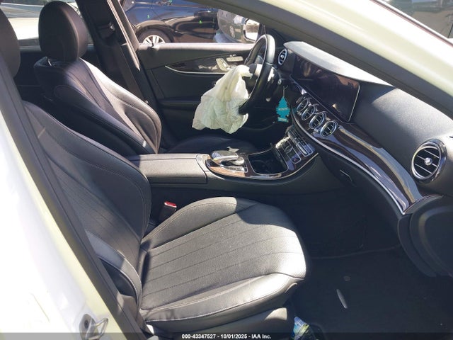 2020 Mercedes-benz E 450 4matic მანქანა იყიდება აუქციონზე, vin: WDDZF6JB9LA727120, აუქციონის ნომერი: 43347527