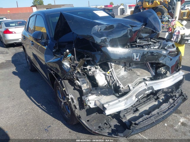 Продажа на аукционе авто 2025 Honda Hr-v 2wd Ex-l, vin: 3CZRZ1H74SM706564, номер лота: 43347553