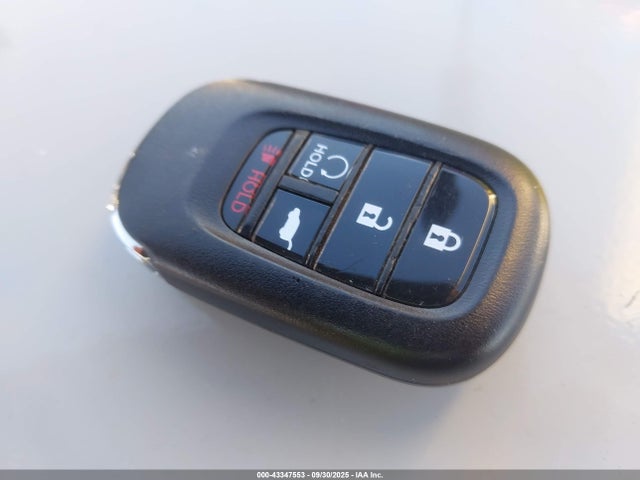 Продажа на аукционе авто 2025 Honda Hr-v 2wd Ex-l, vin: 3CZRZ1H74SM706564, номер лота: 43347553