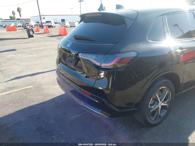 Продажа на аукционе авто 2025 Honda Hr-v 2wd Ex-l, vin: 3CZRZ1H74SM706564, номер лота: 43347553