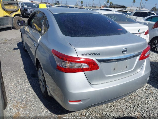 3N1AB7APXFY334573 Nissan 2015