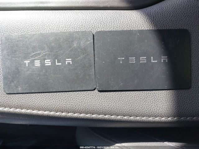2023 TESLA MODEL Y 7SAYGDEE7PF768213 Photo 10