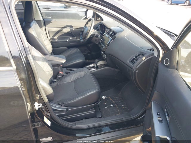 2018 MITSUBISHI OUTLANDER SPORT JA4AR4AWXJU008339 Photo 4