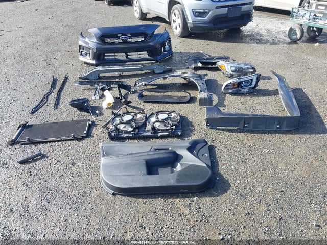 Subaru dib 2018 JF1VA1F64J9808780 Image 12