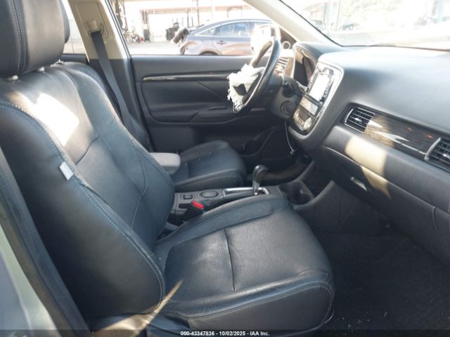 2016 MITSUBISHI OUTLANDER JA4AD3A36GZ061209 Photo 4