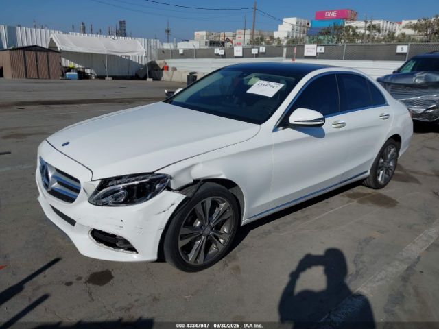 2016 MERCEDES-BENZ C 300 55SWF4KB5GU162568 Photo 1