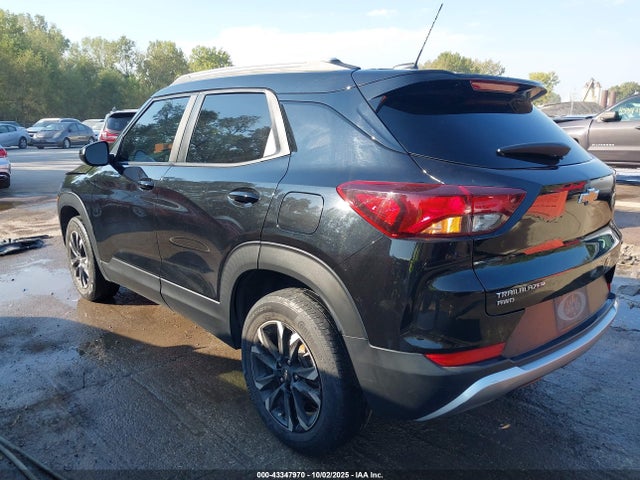 2021 CHEVROLET TRAILBLAZER KL79MRSL5MB146814 Photo 2