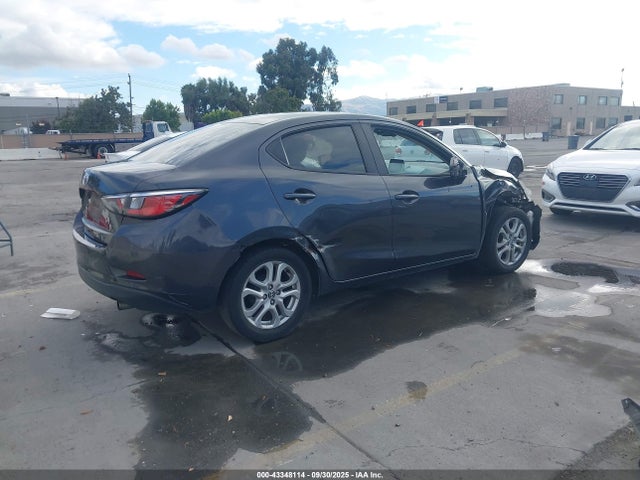 3MYDLBZV5GY104374 Scion p5v