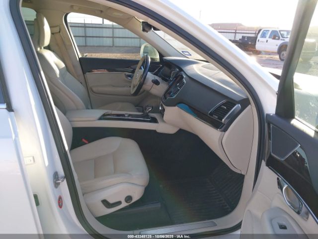 2017 VOLVO XC90 YV4A22PK4H1157261 Photo 4