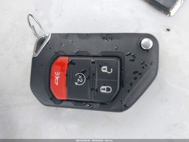 2021 JEEP WRANGLER 4XE 1C4JJXP66MW767665 Photo 10