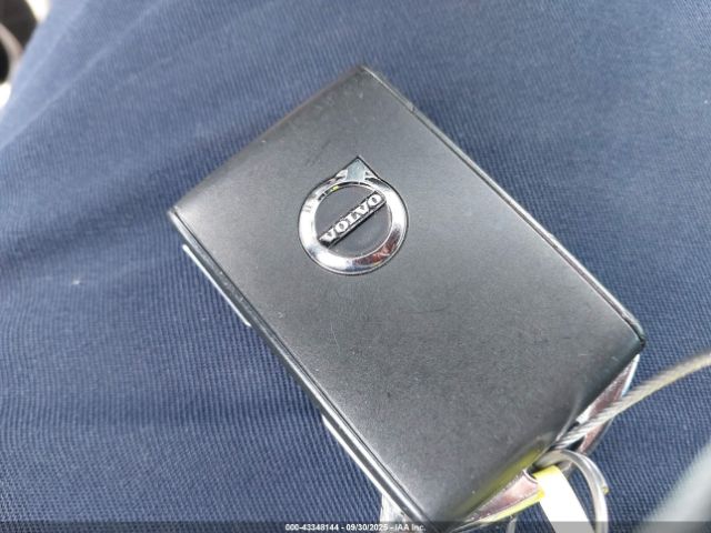 2022 VOLVO XC90 YV4A221L6N1868070 Photo 10