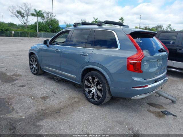 2022 VOLVO XC90 YV4A221L6N1868070 Photo 2