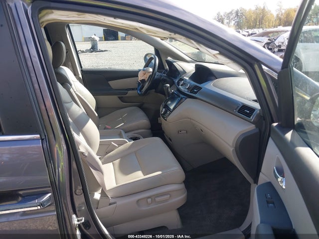 Honda j35z8 2015 5FNRL5H62FB097314 Image 17