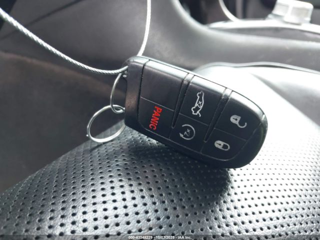 2019 CHRYSLER 300 2C3CCAEG9KH536237 Photo 10