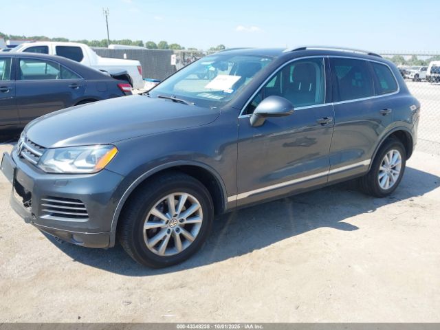 2014 VOLKSWAGEN TOUAREG WVGEF9BPXED009920 Photo 1