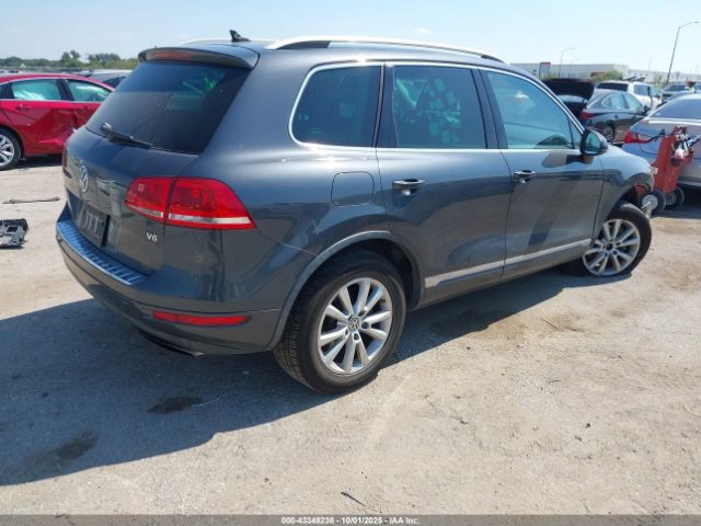 2014 VOLKSWAGEN TOUAREG WVGEF9BPXED009920 Photo 3