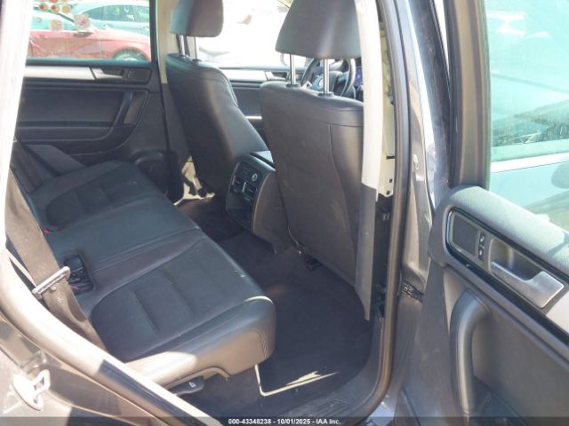 2014 VOLKSWAGEN TOUAREG WVGEF9BPXED009920 Photo 7