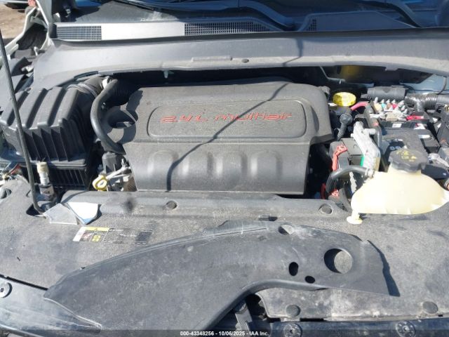 2018 JEEP COMPASS 3C4NJDBBXJT349762 Photo 9