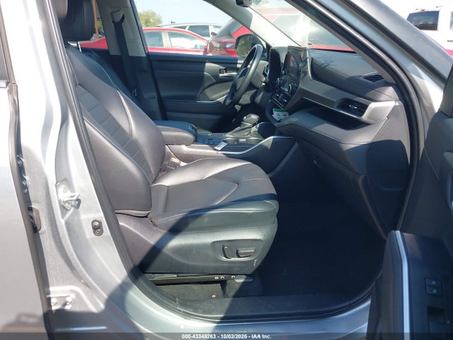 Toyota t24a-fts 2023 5TDKDRAH6PS011744 Image 5