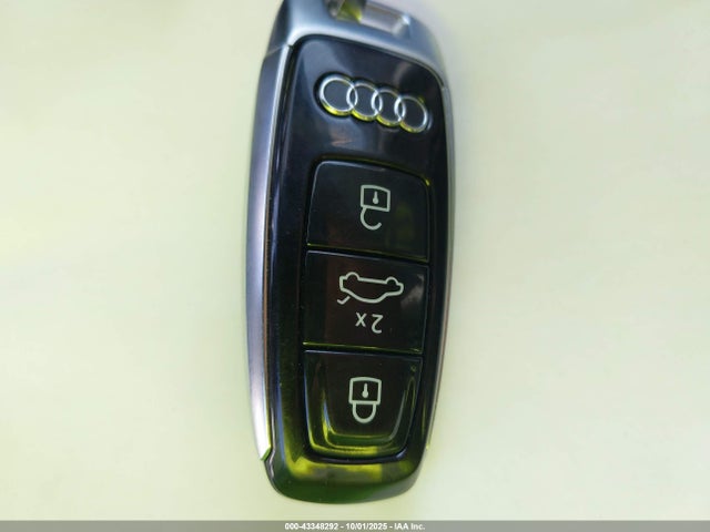 2023 AUDI Q8 WA1BVBF11PD031244 Photo 10